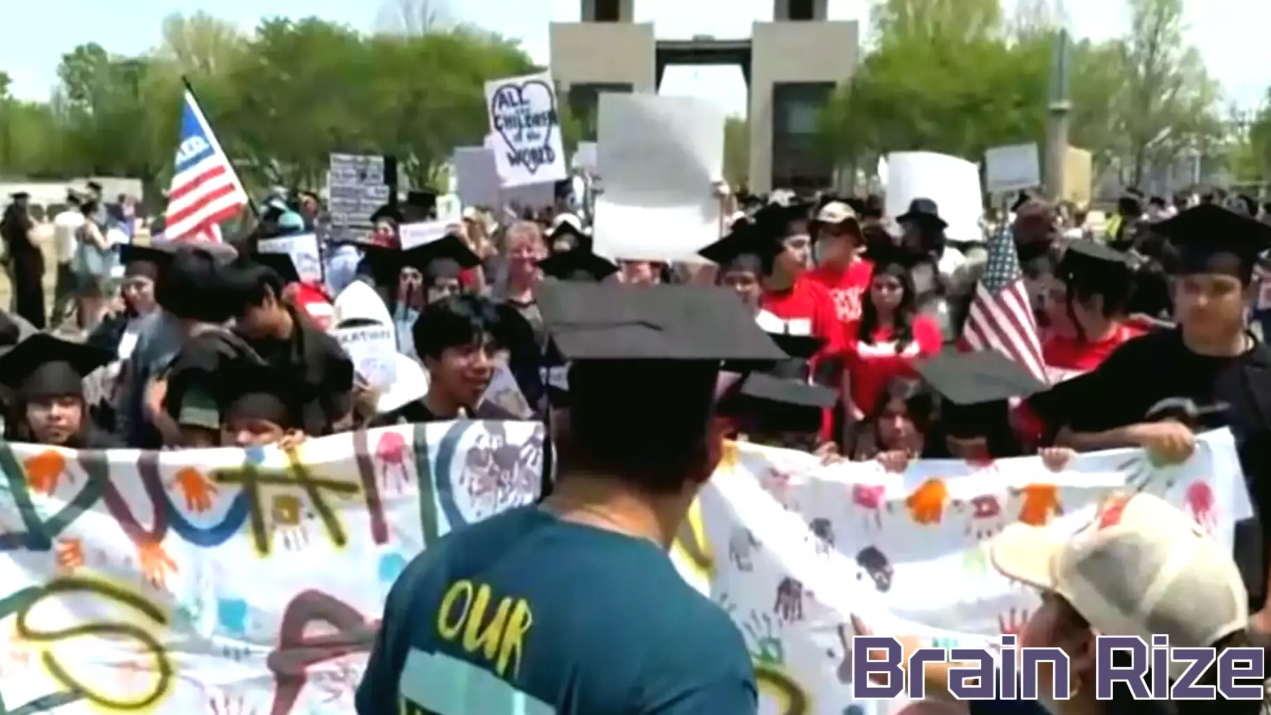 Demonstrations Erupt at Tennessee Capitol Against Education Bill for Undocumented Students