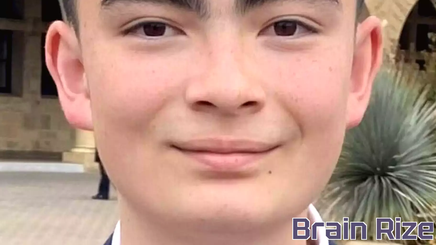 Johann Webber Expresses Gratitude for Prestigious Seven Feathers Education Award